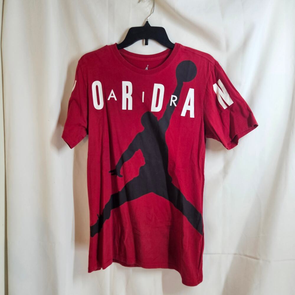 Jordan T-shirt Size Medium